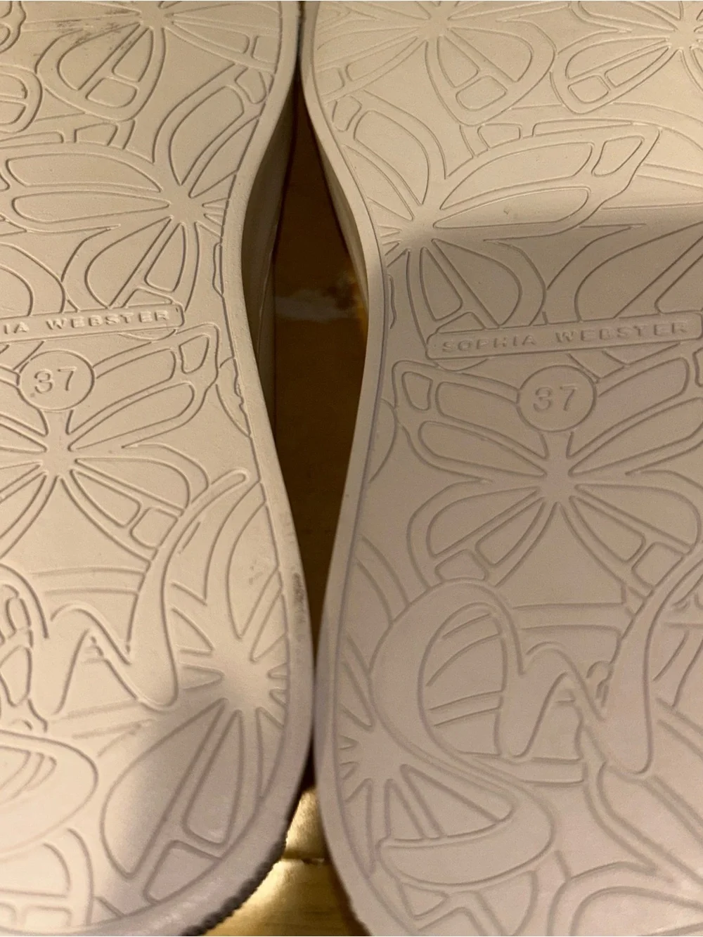 Sophia Webster Bibi butterfly leather sneaker in size 37